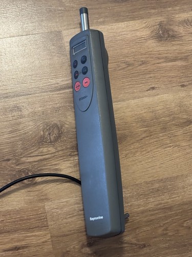 Raymarine st2000 pinne pilot - st2000+,